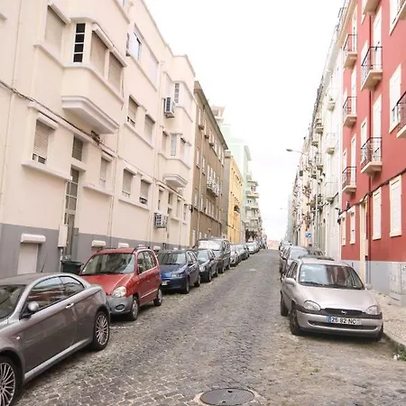 City Retreat With Terrace * Lisboa